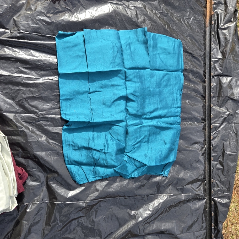 Talbot plus turquoise blue